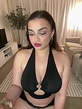 Snapshot of Celinaax chatting on March 5, 6:33 am Celinaax online show from March 5, 6:33 am