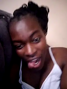 Snapshot of _cutemelania chatting on March 4, 2:32 pm cutemelania online show from March 4, 2:32 pm