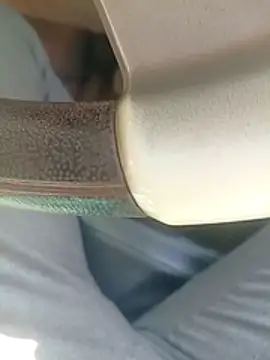 Snapshot of Royalk2030 chatting on February 1, 10:58 am Royalk2030 online show from February 1, 10:58 am