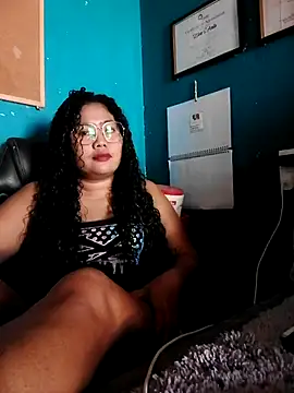 Snapshot of Ces_Jhane chatting on April 6, 4:21 am Ces Jhane online show from April 6, 4:21 am
