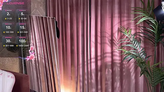 Snapshot of 01_lili_01 chatting on September 21, 10:50 am 01 lili 01 online show from September 21, 10:50 am