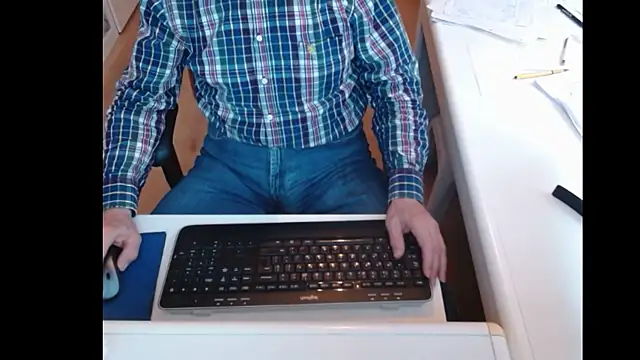 Snapshot of dutchpornking chatting on January 29, 12:45 pm dutchpornking online show from January 29, 12:45 pm