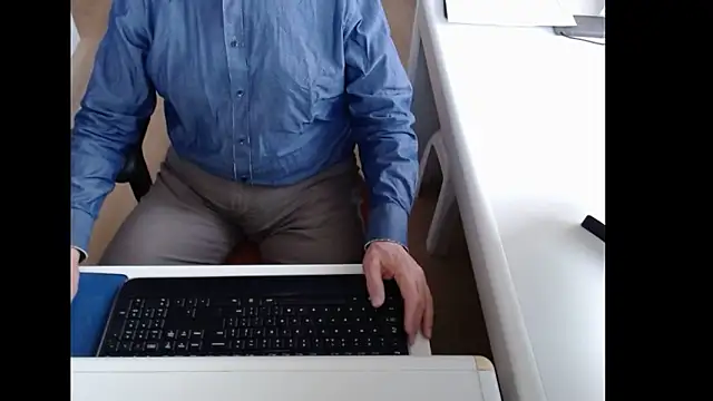 dutchpornking online show from February 27, 7:41 am