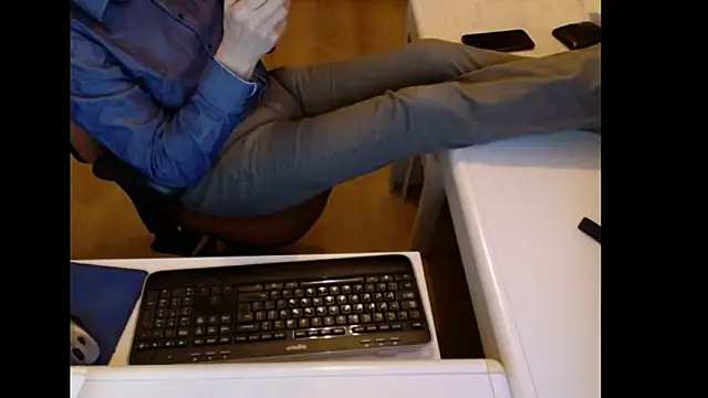 dutchpornking online show from March 25, 7:20 pm