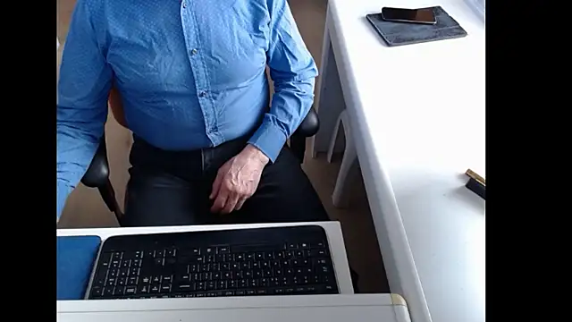 dutchpornking online show from April 14, 11:05 am