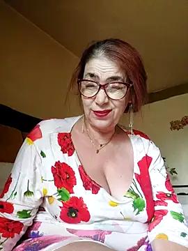 Chriss Tinaa online show from May 31, 3:08 pm