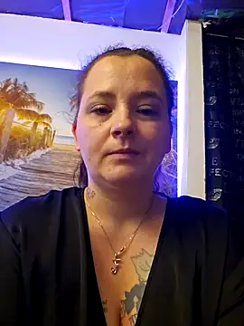 Snapshot of SexyJoy1991 chatting on September 9, 4:23 am SexyJoy1991 online show from September 9, 4:23 am