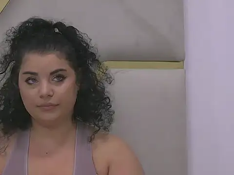 Snapshot of BustyMadison chatting on September 25, 6:06 am BustyMadison online show from September 25, 6:06 am