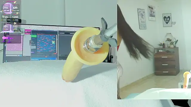 sofi velez online show from January 17, 5:16 pm