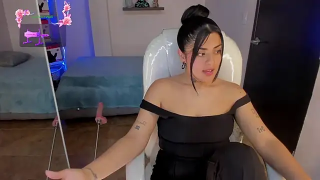 Catalinaa martinez online show from March 9, 12:42 am