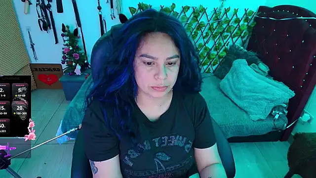 elektra 32 online show from December 14, 11:53 pm