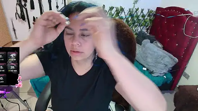 elektra 32 online show from December 19, 1:18 pm