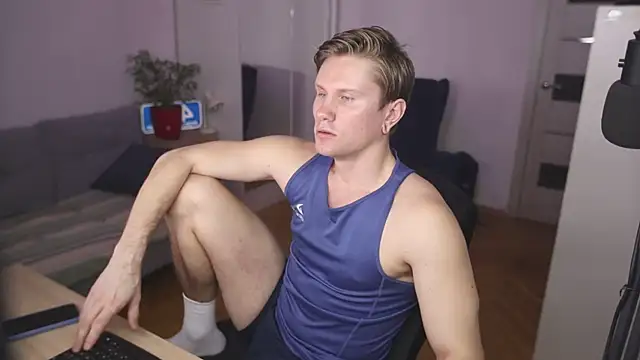 Snapshot of kevin-park chatting on February 8, 4:21 pm kevin-park online show from February 8, 4:21 pm