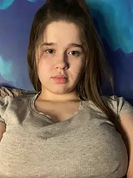 Snapshot of HornyGirlH chatting on January 17, 1:04 am HornyGirlH online show from January 17, 1:04 am