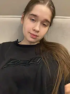 HornyGirlH online show from March 2, 4:36 am