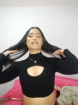 iamemmablake online show from February 20, 1:35 am