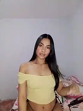 iamemmablake online show from April 11, 3:11 am