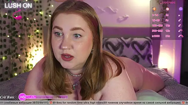 Snapshot of ollydoll92 chatting on June 28, 7:31 pm ollydoll92 online show from June 28, 7:31 pm