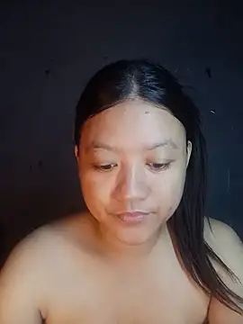 Snapshot of Urchanel chatting on June 13, 12:30 am Urchanel online show from June 13, 12:30 am