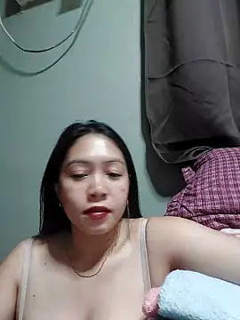 MissKitty31 online show from April 24, 1:46 pm