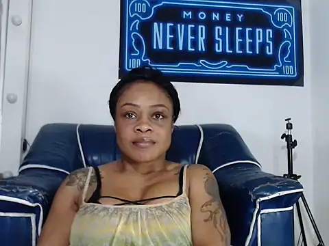 alexiaao9 online show from May 6, 3:24 am