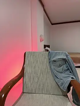 BritneyHall online show from December 30, 3:35 pm