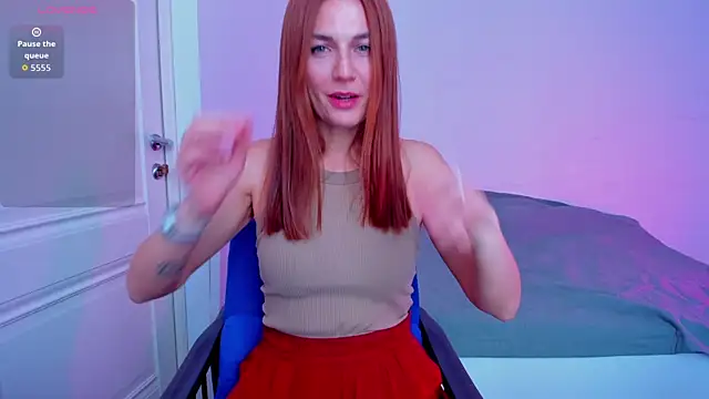 BritneyHall online show from December 23, 7:50 am