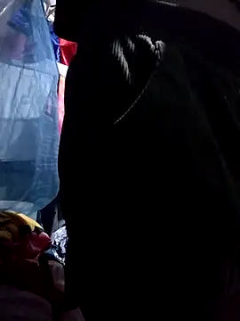 xxyourfantasyxx online show from April 14, 11:11 pm