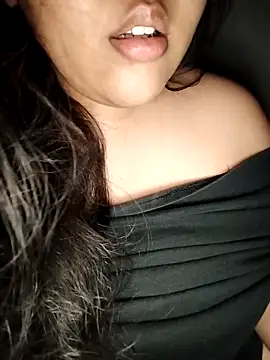 Snapshot of Annerae chatting on September 26, 6:23 pm Annerae online show from September 26, 6:23 pm