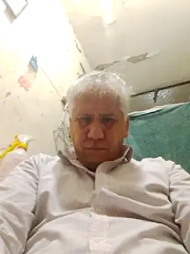 Momlover2022 online show from April 14, 4:18 am