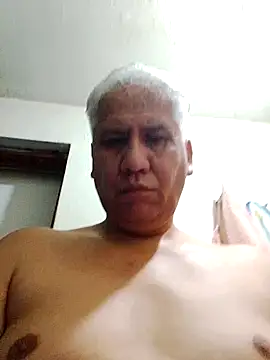 Snapshot of Momlover2022 chatting on May 24, 7:08 pm Momlover2022 online show from May 24, 7:08 pm