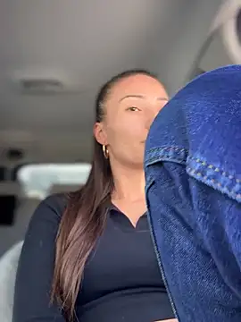 Snapshot of YOUR-KARINA chatting on January 24, 9:06 am YOUR-KARINA online show from January 24, 9:06 am