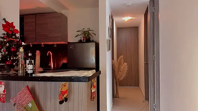 mariam hill online show from November 29, 7:17 pm