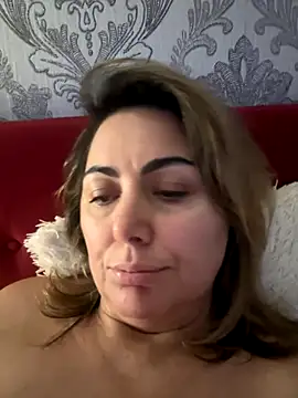 Snapshot of Emma_roqueen chatting on September 11, 10:10 pm Emma roqueen online show from September 11, 10:10 pm