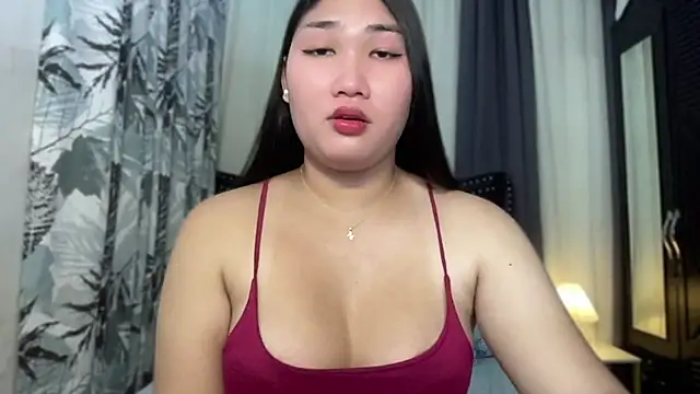 Miss Deliciousness online show from November 4, 4:17 pm