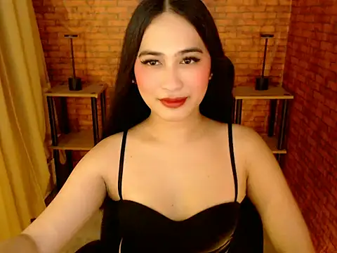 Snapshot of SandyMontero chatting on July 6, 5:26 am SandyMontero online show from July 6, 5:26 am