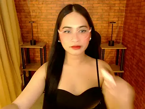 Snapshot of SandyMontero chatting on July 10, 5:56 am SandyMontero online show from July 10, 5:56 am