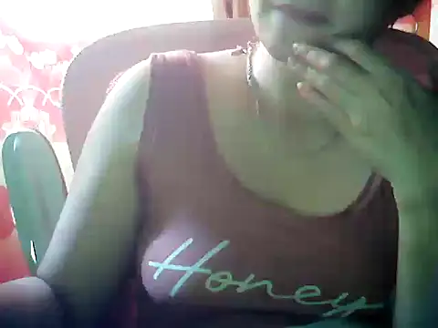 ashlylove25 online show from June 1, 1:29 am
