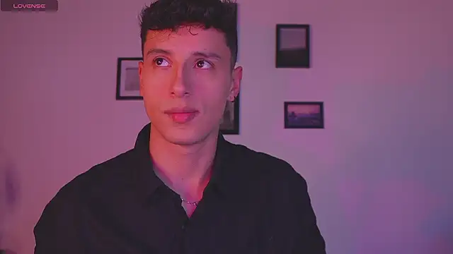 I Gabriel online show from February 24, 5:05 am