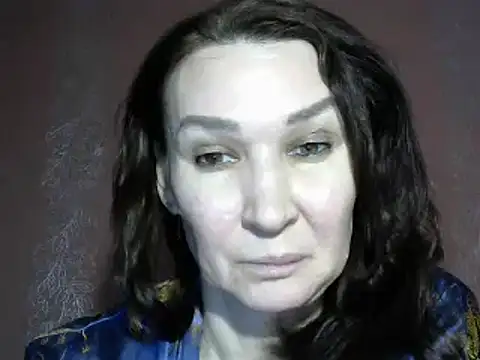 Snapshot of PrettyAndWild chatting on December 19, 4:24 pm PrettyAndWild online show from December 19, 4:24 pm