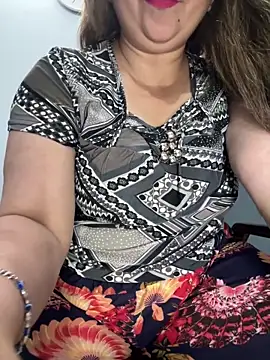 Preet Kaur 69 online show from April 3, 5:55 pm