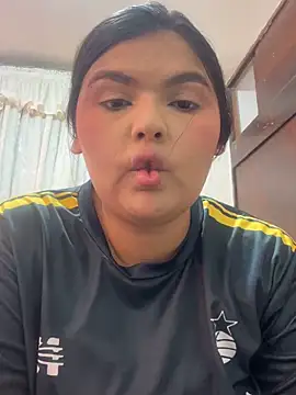 Snapshot of Lia_sexx chatting on February 11, 6:35 pm Lia sexx online show from February 11, 6:35 pm