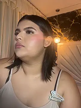 Snapshot of Lia_sexx chatting on April 23, 12:29 pm Lia sexx online show from April 23, 12:29 pm