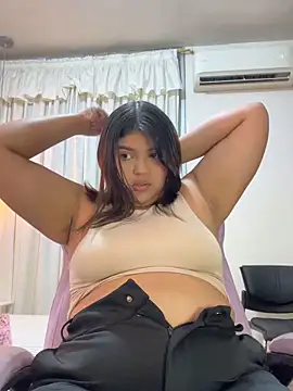Snapshot of Lia_sexx chatting on May 4, 7:10 pm Lia sexx online show from May 4, 7:10 pm