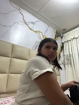 Snapshot of Lia_sexx chatting on May 20, 12:11 pm Lia sexx online show from May 20, 12:11 pm