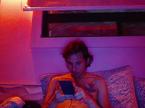 Snapshot of Latinopervs chatting on March 3, 4:18 am Latinopervs online show from March 3, 4:18 am