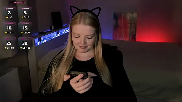 Snapshot of Ssweet_annie chatting on April 25, 5:43 pm Ssweet annie online show from April 25, 5:43 pm