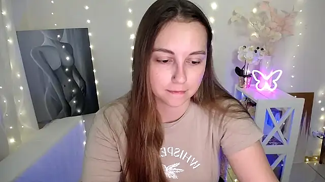 Snapshot of SweetPrincess_ chatting on July 15, 5:45 am SweetPrincess online show from July 15, 5:45 am