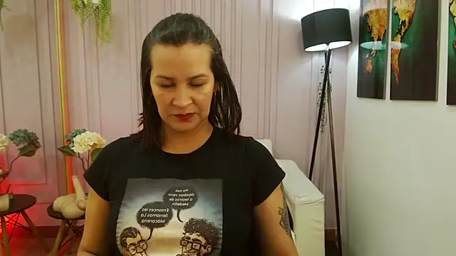 Britney taylor  online show from December 26, 6:54 pm