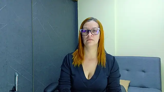 Britney taylor  online show from March 5, 7:21 pm